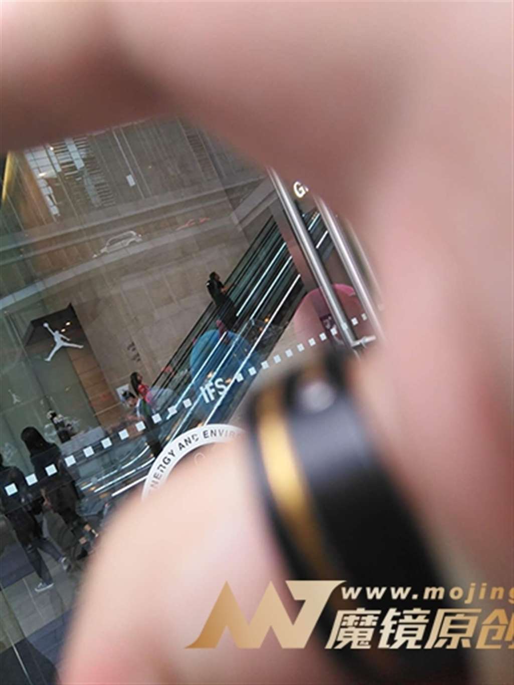 图片[3]-【街拍之魂赛帖】红衣袭人-街拍流行馆