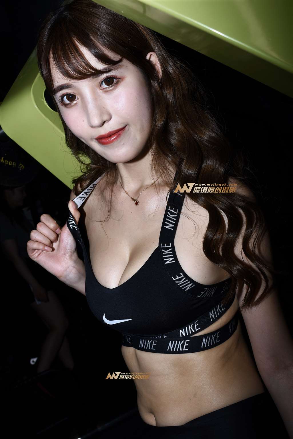 图片[3]-【咔喳模拍作品】健身女郎-街拍流行馆