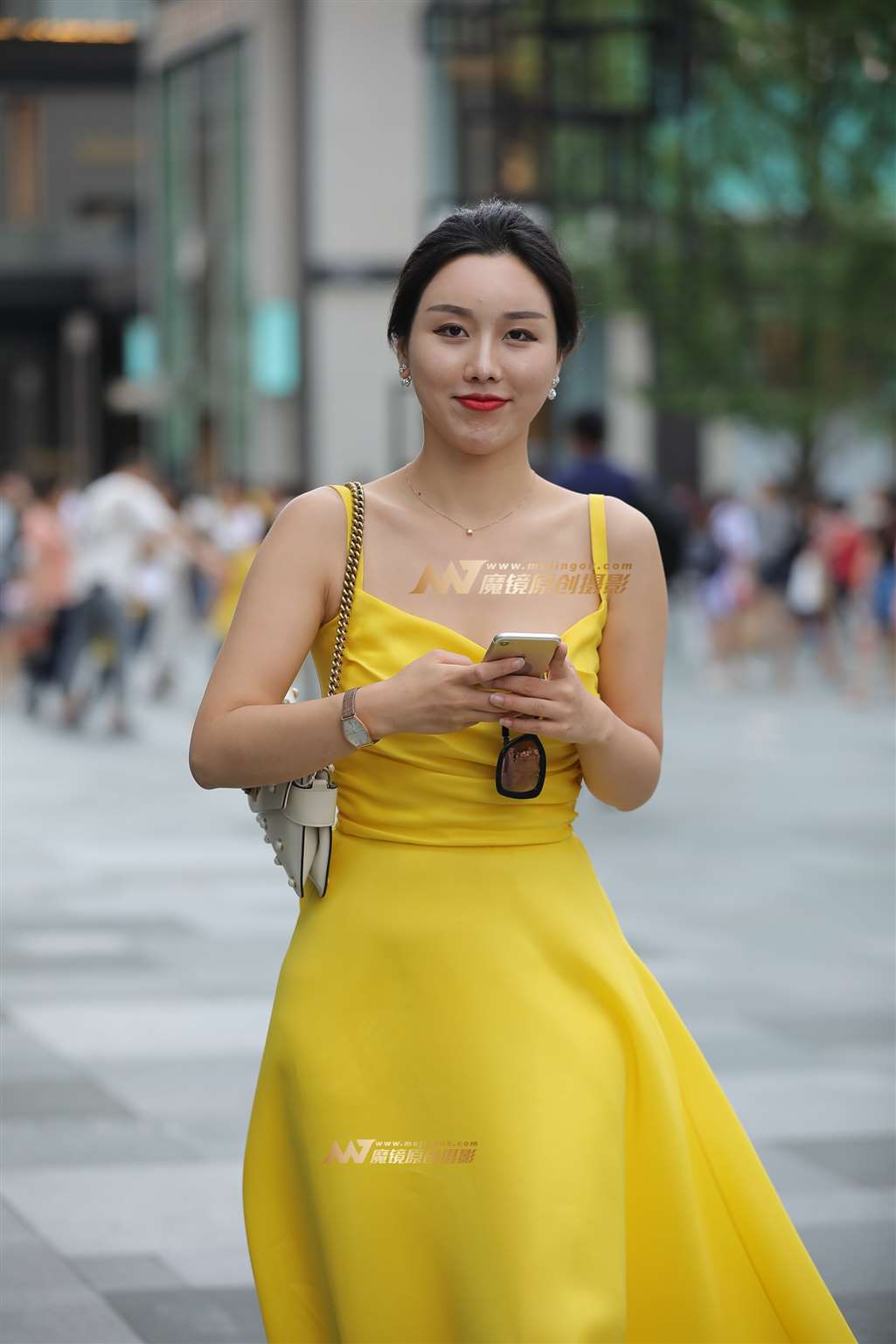 图片[5]-【凯恩赛帖】看着很舒服的端庄美人儿-街拍流行馆