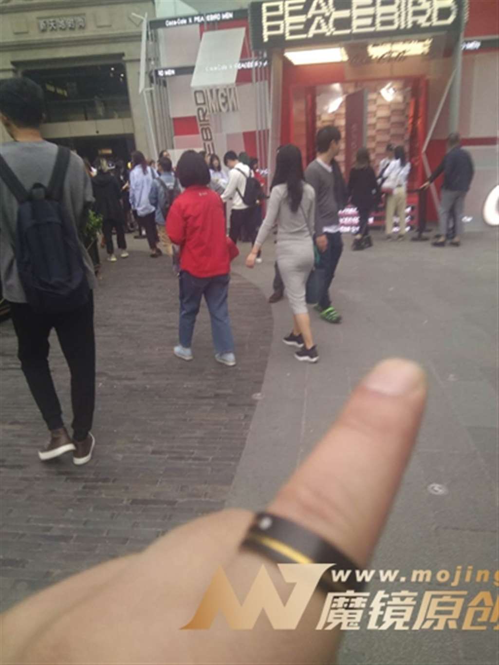 图片[3]-【咔喳赛贴】挺文静的-街拍流行馆