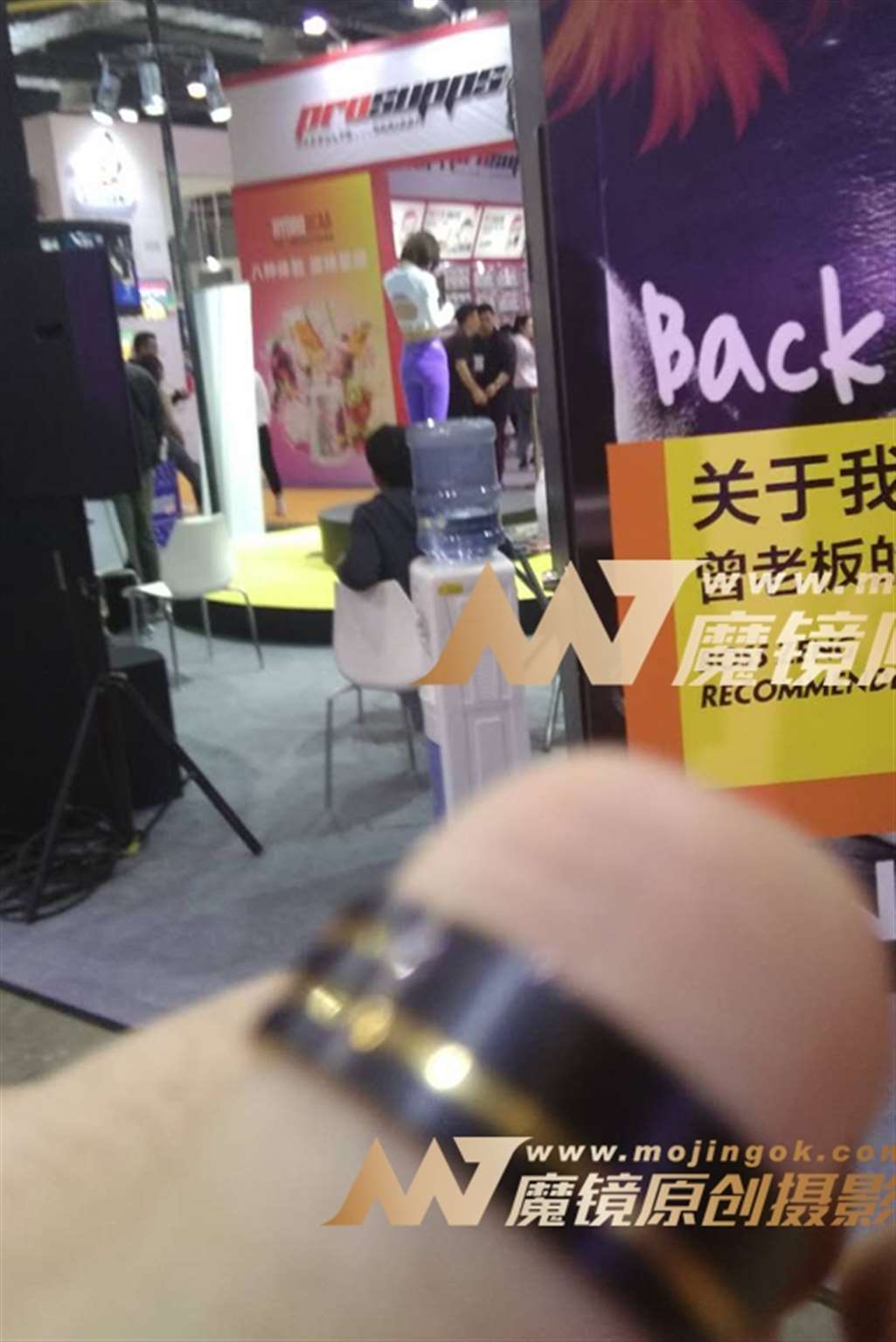 图片[3]-【咔喳赛贴】站个把小时挺累的-街拍流行馆