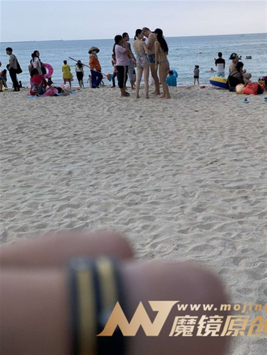 图片[3]-【视觉冲击赛贴】白皙 性感 少妇-街拍流行馆