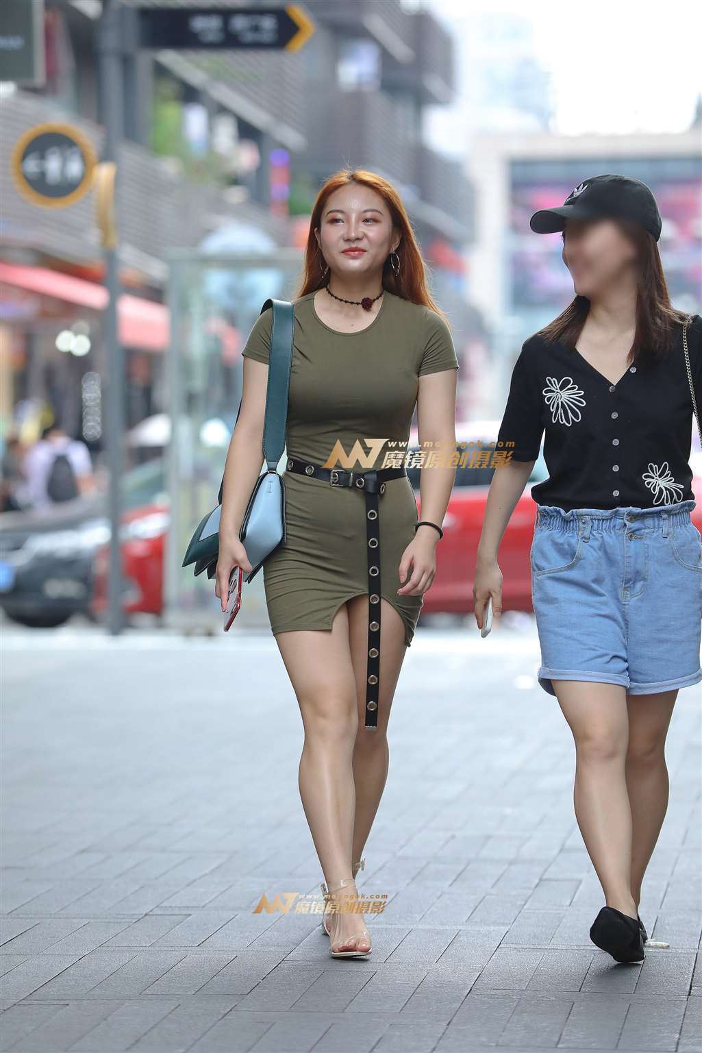 图片[4]-【视觉冲击赛贴】丰腴的包臀裙小姐姐-街拍流行馆
