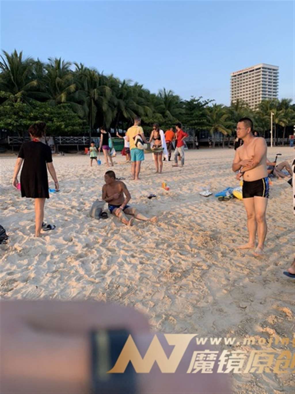 图片[3]-【视觉冲击赛贴】黑色三点式比基尼-街拍流行馆