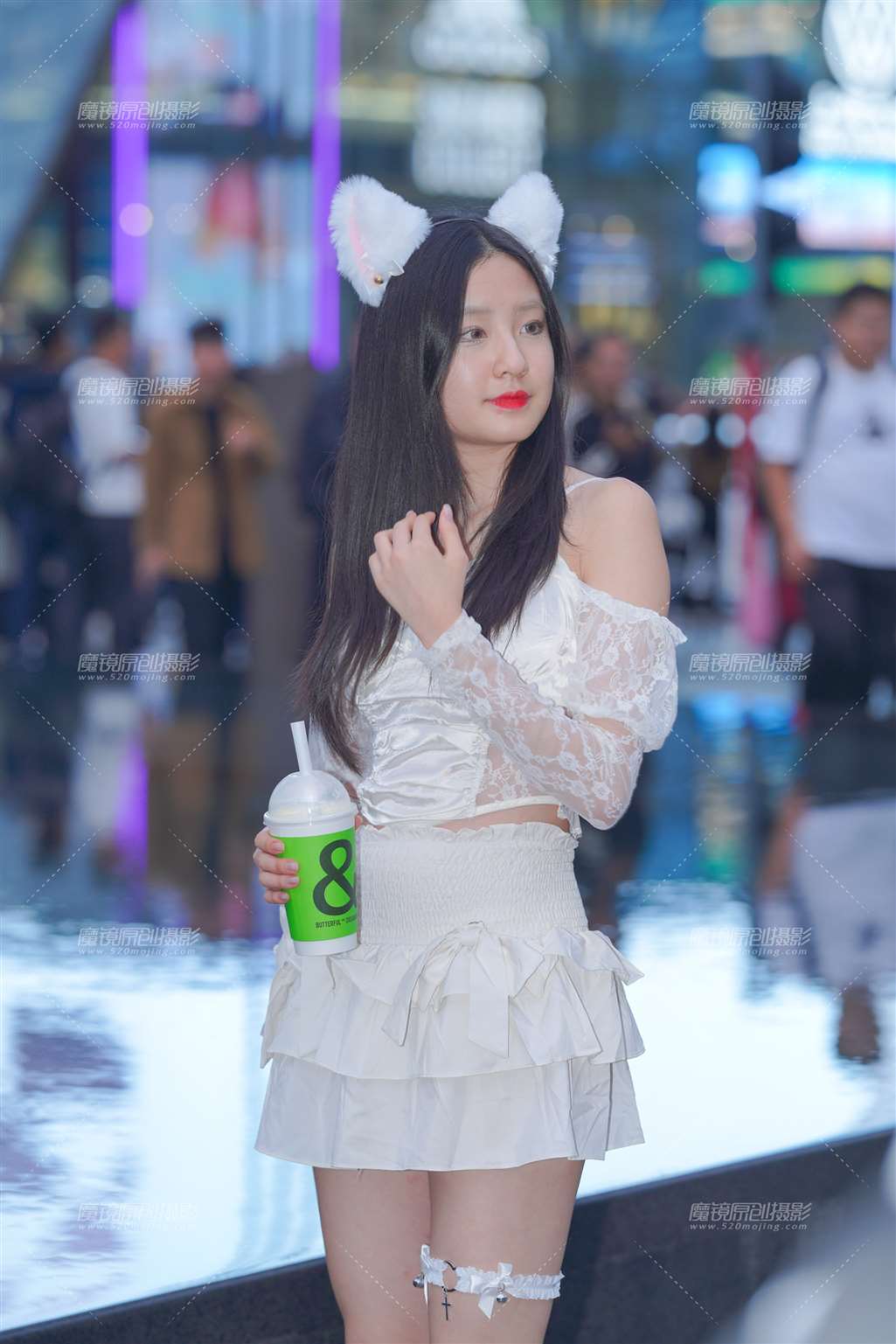 图片[5]-美腿小白裙-街拍流行馆