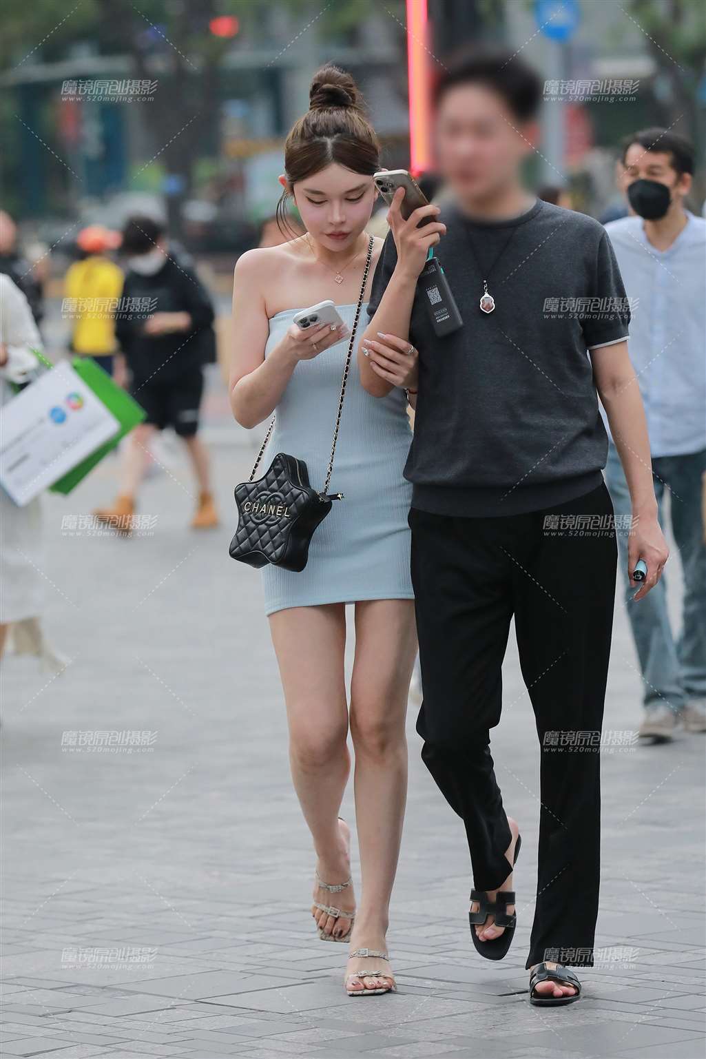 图片[3]-蓝色包臀裙美女-街拍流行馆